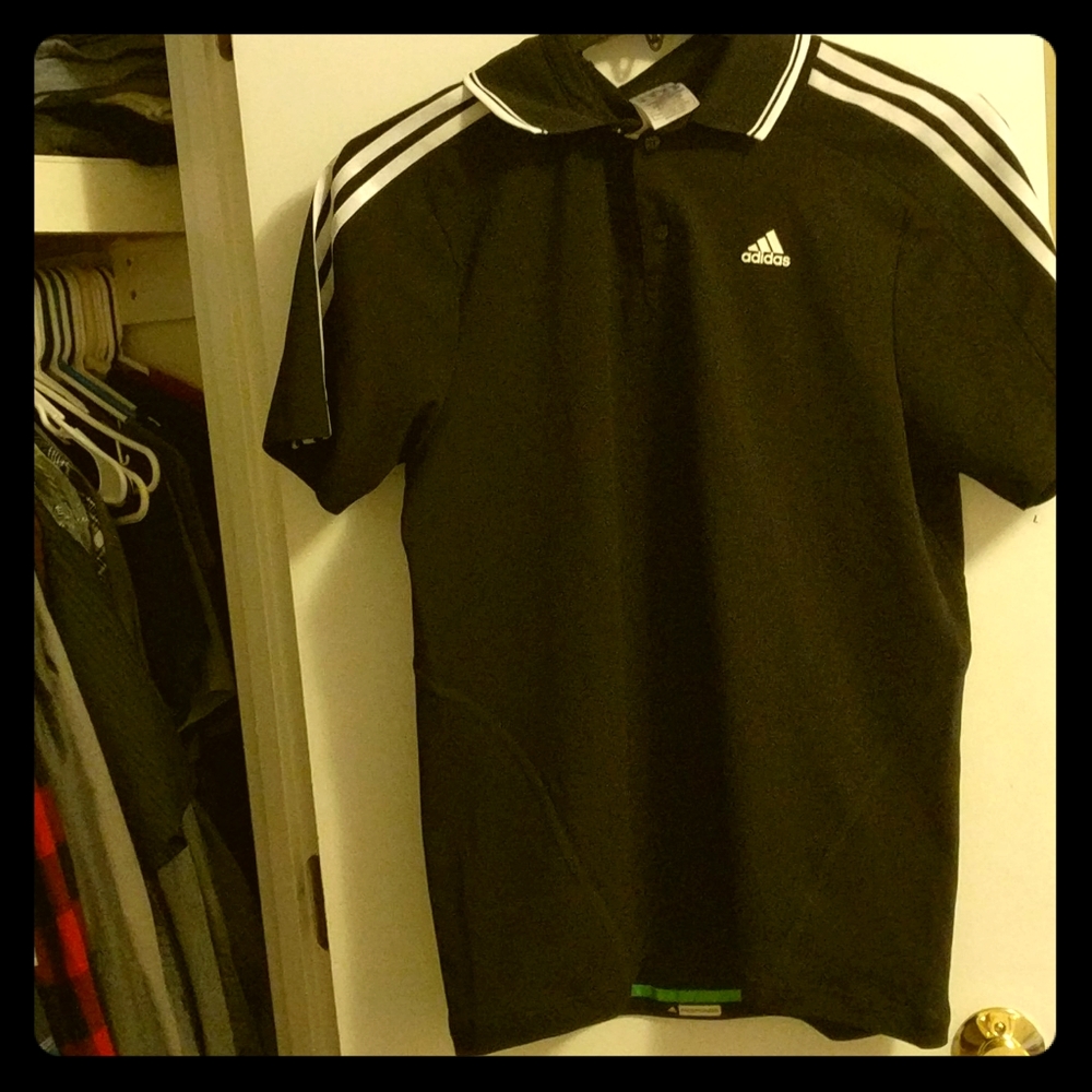 Adidas shirt 🌲